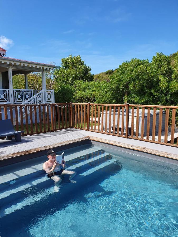 Chez Gisele Et Philippe Villa Terre-De-Haut Luaran gambar